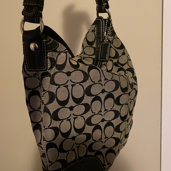 Coach bag - Picture 2 of 2